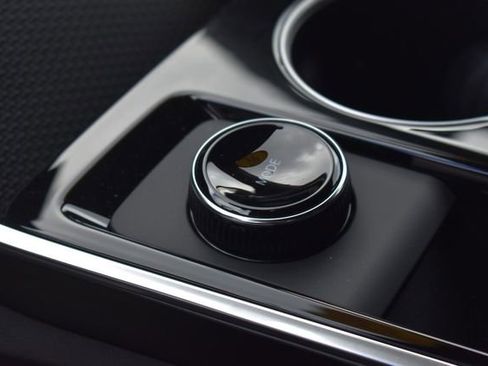 New 2026 Chevrolet Equinox LT w/ Safety and Technology Package image 22