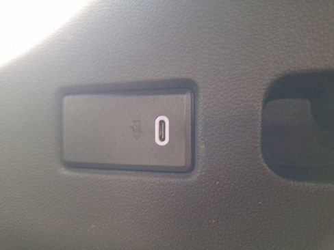 Certified 2022 Chevrolet Tahoe Z71 w/ Z71 Off-Road Package image 25