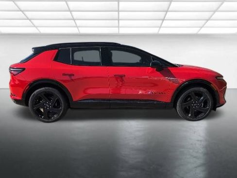 New 2026 Chevrolet Equinox EV RS image 32