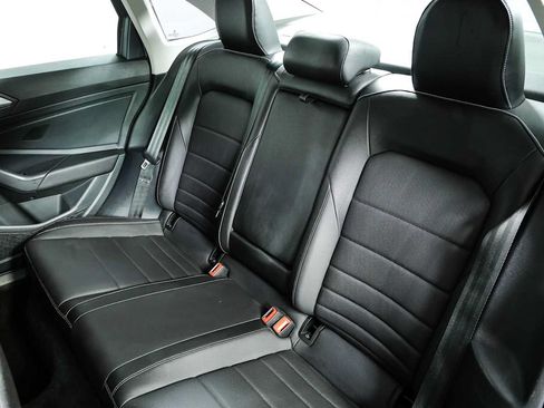 Certified 2024 Volkswagen Jetta SE FWD image 16