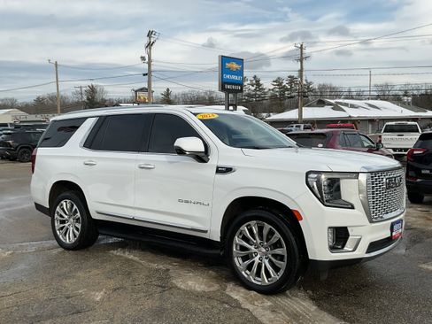 Certified 2024 GMC Yukon Denali w/ Max Trailering Package image 3