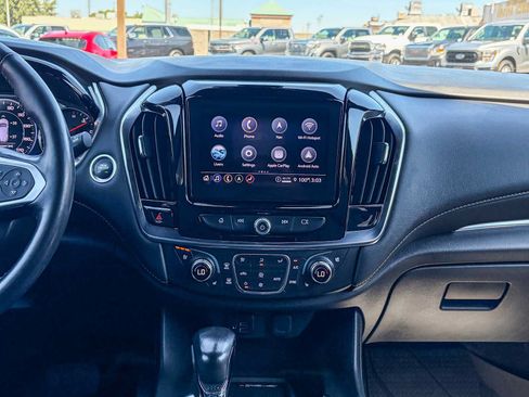 Used 2022 Chevrolet Traverse Premier w/ Redline Edition AWD/4WD image 12