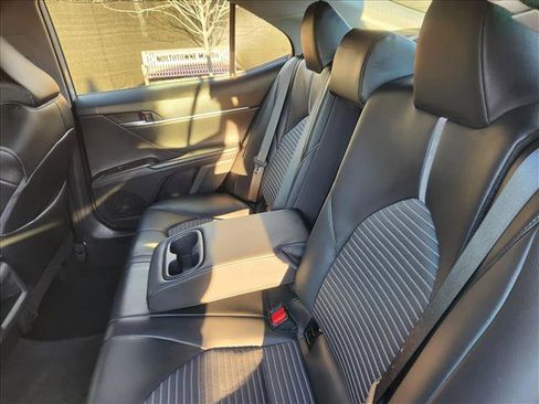 Used 2024 Toyota Camry SE image 22