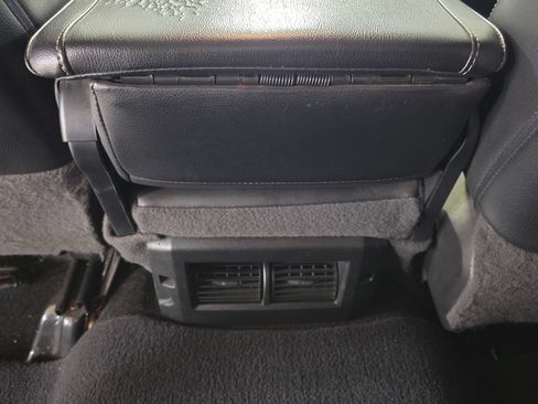Used 2016 RAM 1500 Express RWD image 11