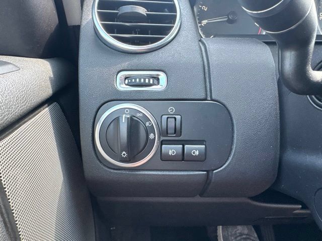 Used 2013 Land Rover LR4 HSE AWD/4WD image 27