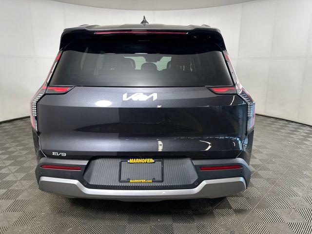 Used 2024 Kia EV9 Wind AWD/4WD image 5