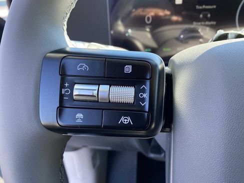New 2026 Hyundai Ioniq 9 SEL w/ Tow & Go Package AWD/4WD image 20