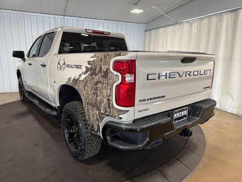 New 2026 Chevrolet Silverado 1500 Custom Trail Boss AWD/4WD image 6