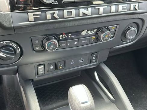 New 2026 Nissan Frontier SV w/ SV Convenience Package AWD/4WD image 16