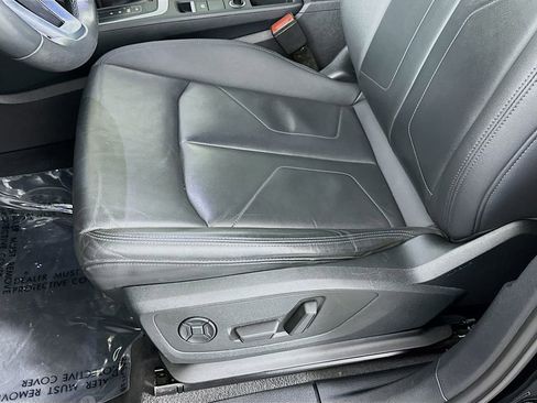 Used 2023 Audi Q3 2.0T Premium image 26