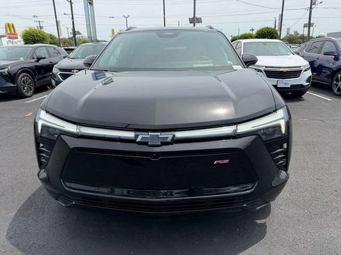 Certified 2024 Chevrolet Blazer EV RS AWD/4WD image 2