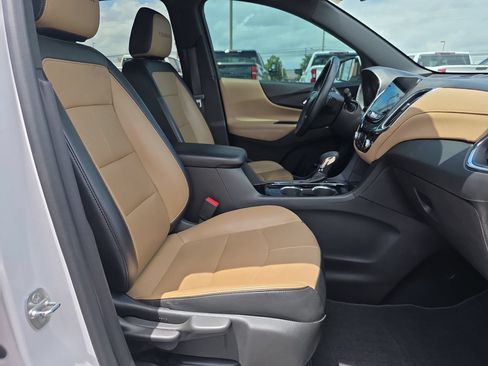 Used 2023 Chevrolet Equinox Premier FWD image 15