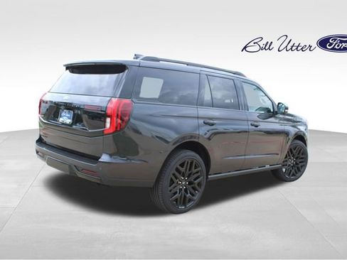New 2026 Ford Expedition Platinum w/ Stealth Performance Package AWD/4WD image 3