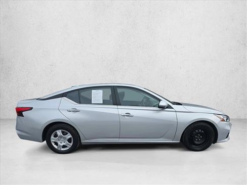 Used 2019 Nissan Altima 2.5 S image 4