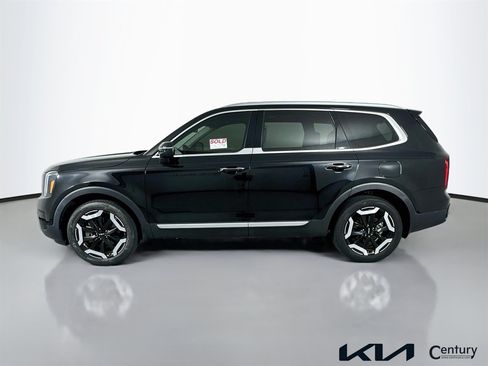 Certified 2024 Kia Telluride S w/ S Sunroof Package FWD image 8