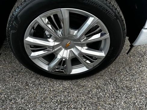 New 2026 Chevrolet Silverado 1500 High Country AWD/4WD image 11
