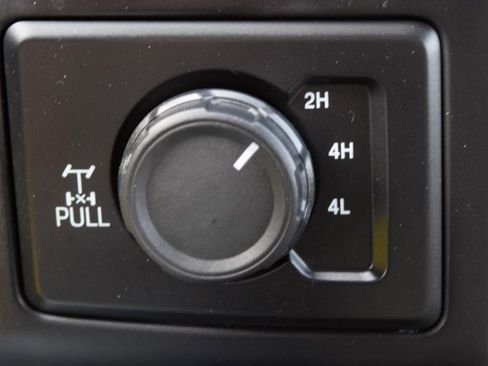 Used 2017 Ford F150 XL w/ XL Power Equipment Group AWD/4WD image 22