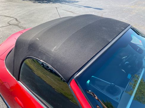 Used 2004 BMW Z4 2.5i image 20