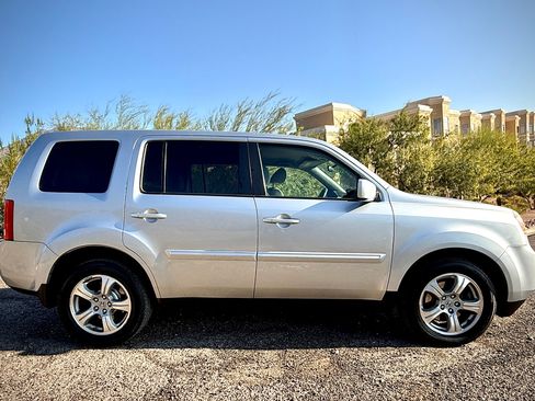 Used 2013 Honda Pilot EX image 7