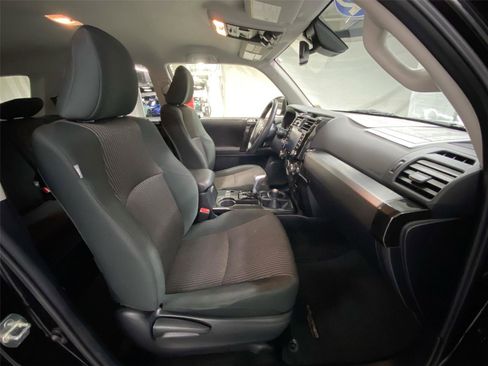 Used 2022 Toyota 4Runner TRD Off-Road image 28