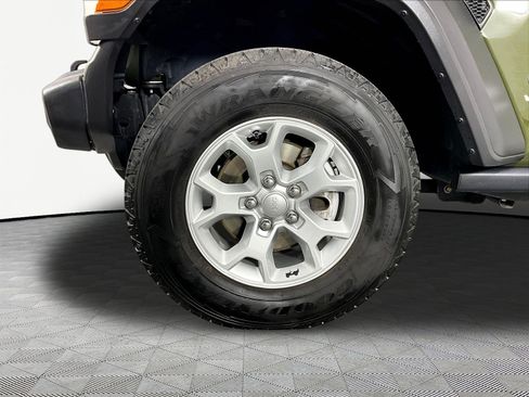 Used 2021 Jeep Wrangler Unlimited Sport AWD/4WD image 33