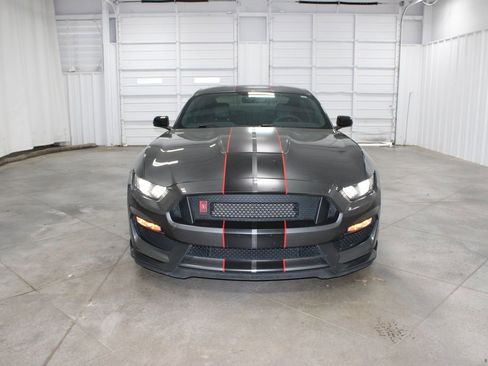 Used 2016 Ford Mustang Shelby GT350 w/ Technology Package RWD image 3