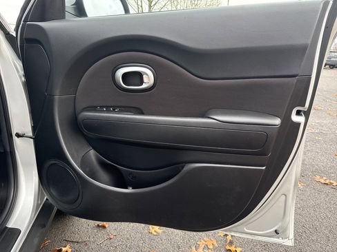 Used 2018 Kia Soul image 25