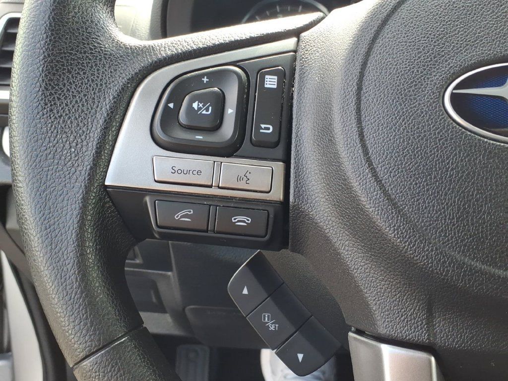 Used 2018 Subaru Forester 2.5i Premium AWD/4WD image 11