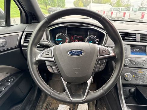 Used 2018 Ford Fusion Sport AWD/4WD image 19