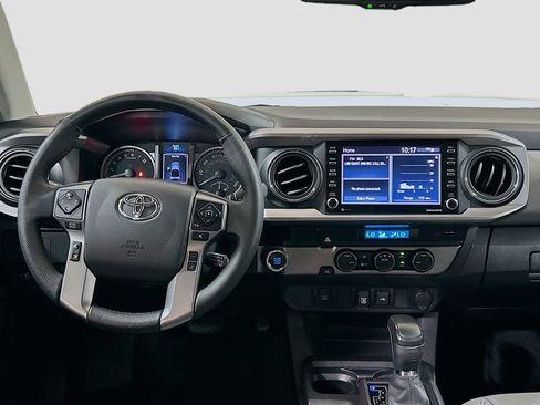 Used 2023 Toyota Tacoma SR5 RWD image 18