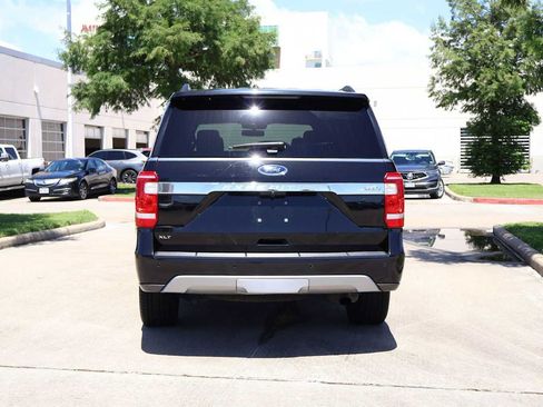 Used 2020 Ford Expedition Max XLT w/ Equipment Group 202A RWD image 5