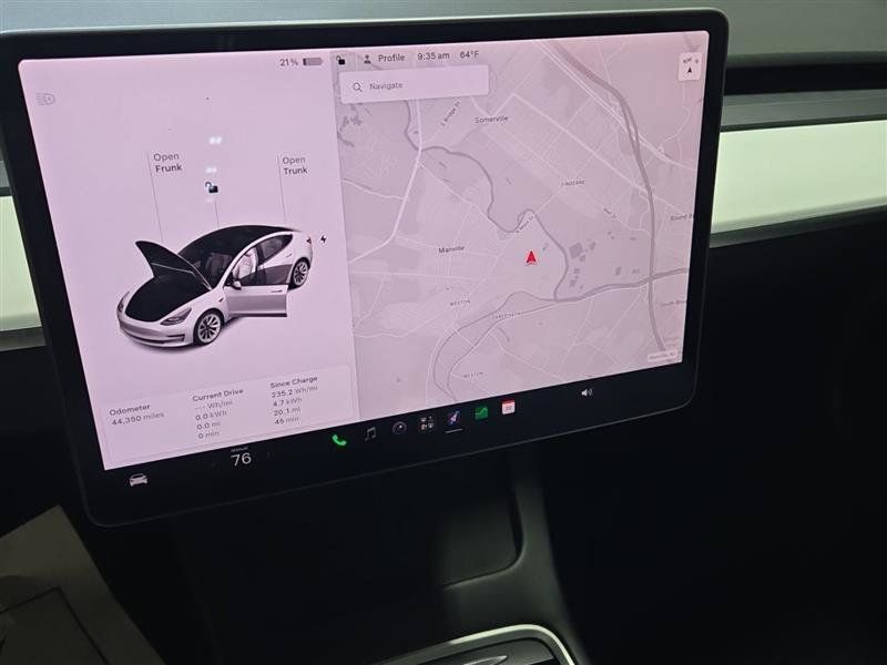 Used 2021 Tesla Model 3 Standard Range Plus RWD image 3
