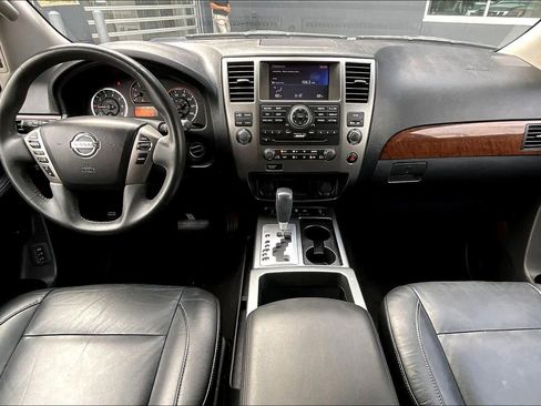 Used 2014 Nissan Armada Platinum image 14