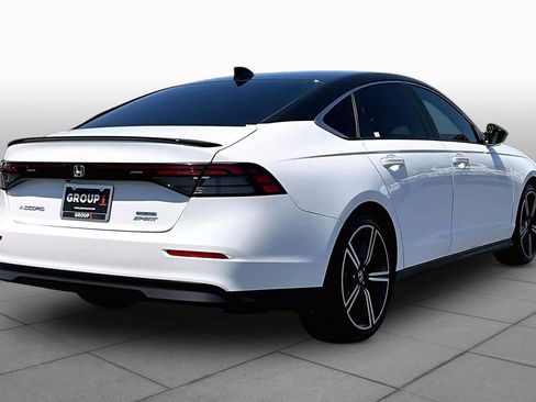 Used 2025 Honda Accord Sport image 12