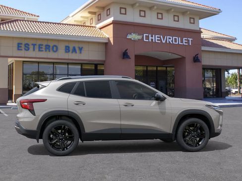 New 2026 Chevrolet Trax ACTIV w/ Driver Confidence Package FWD image 5