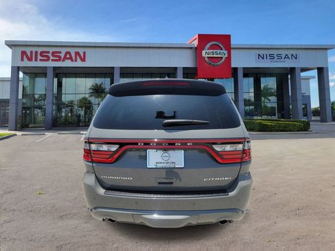 Used 2023 Dodge Durango Citadel RWD image 3