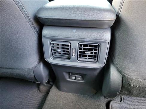 Used 2023 Toyota RAV4 SE AWD/4WD image 17