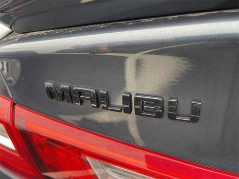 Used 2020 Chevrolet Malibu RS w/ LPO, Convenience Package 1 image 9