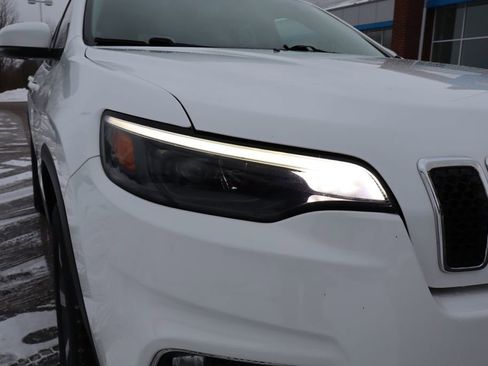 Used 2020 Jeep Cherokee Limited image 5