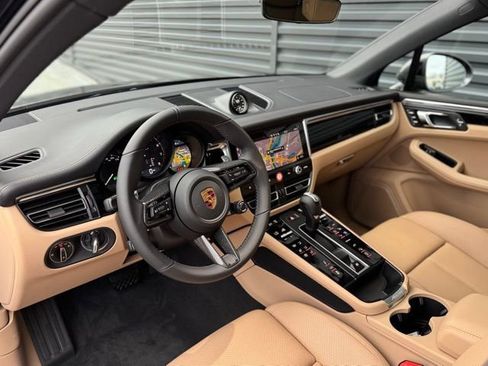 New 2026 Porsche Macan Turbo image 4