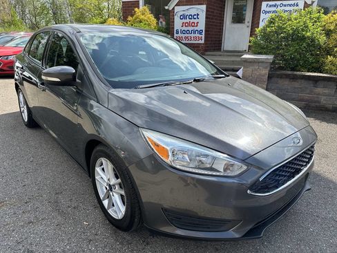 Used 2016 Ford Focus SE image 10
