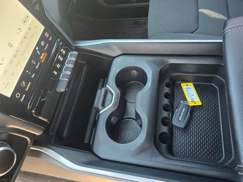 Used 2023 RAM 1500 Big Horn AWD/4WD image 33