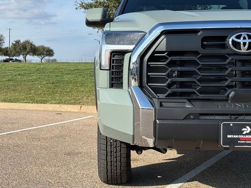 New 2026 Toyota Tundra SR5 image 4