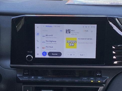 Certified 2025 Toyota Camry LE image 27