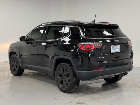 Used 2018 Jeep Compass Limited w/ Navigation Group image 3