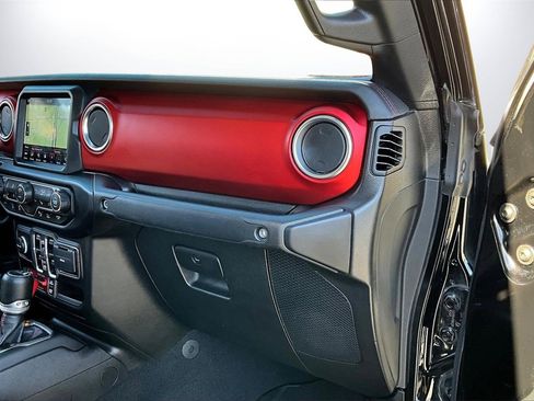 Used 2020 Jeep Gladiator Rubicon image 19
