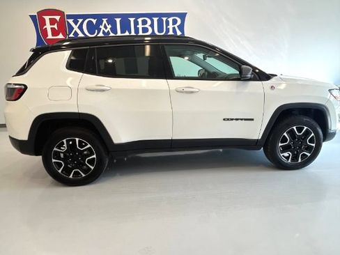 Used 2021 Jeep Compass Trailhawk AWD/4WD image 9
