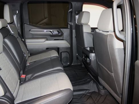 Used 2022 Chevrolet Silverado 1500 ZR2 w/ Technology Package image 68