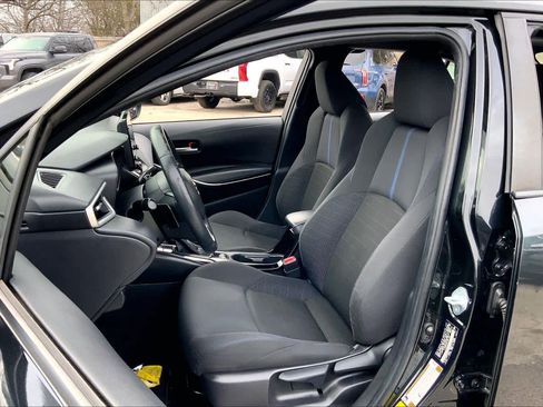 Used 2022 Toyota Corolla SE image 8