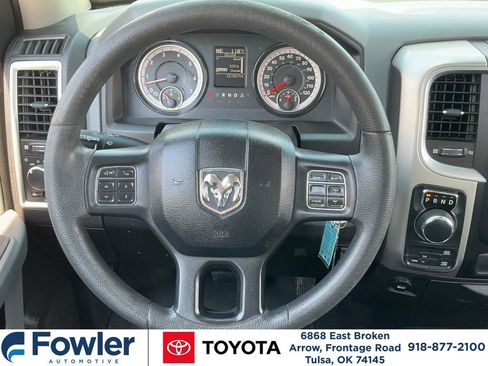 Used 2019 RAM 1500 Classic SLT AWD/4WD image 12